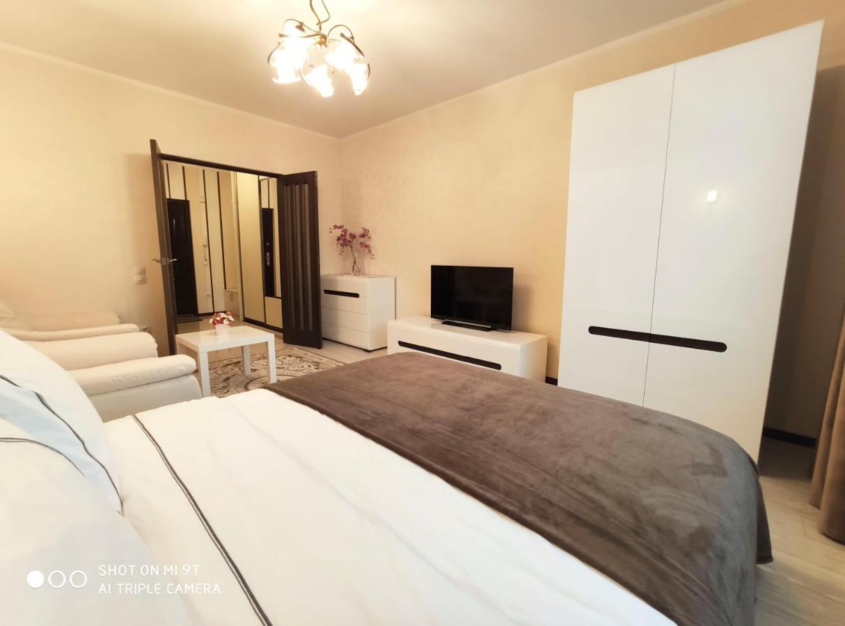 Comfort Apartments - Bright Family Suite Гродно Екстериор снимка