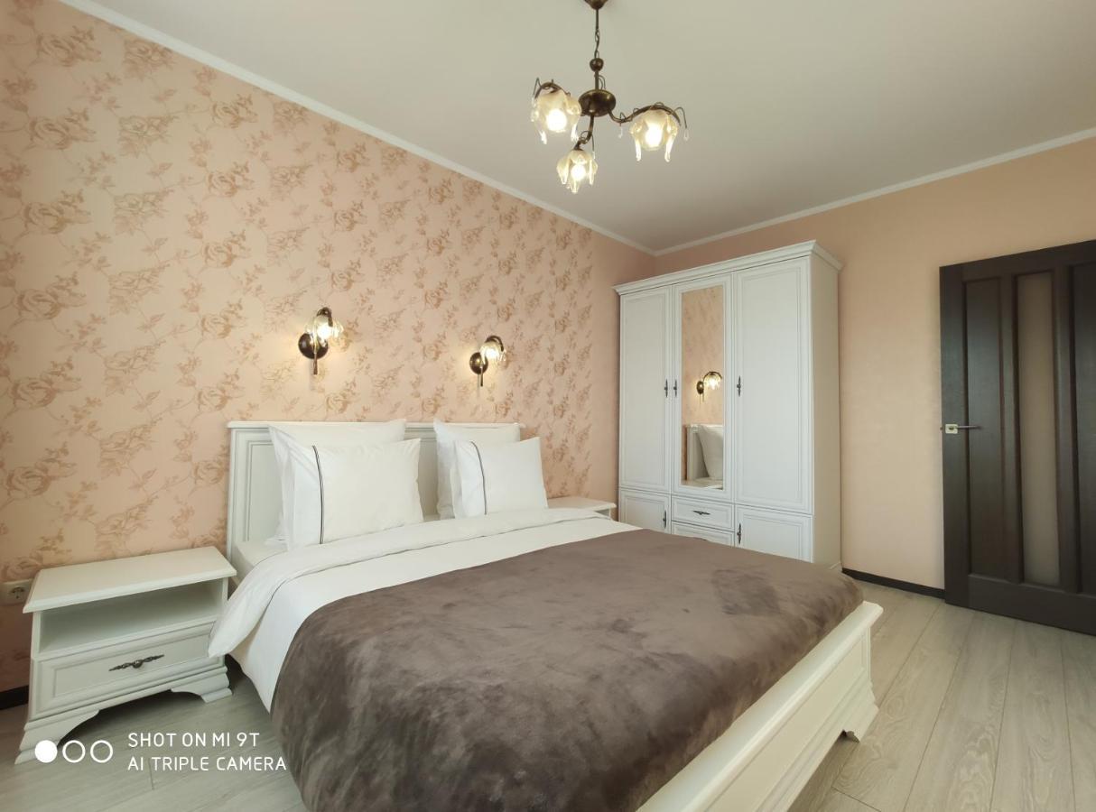 Comfort Apartments - Bright Family Suite Гродно Екстериор снимка