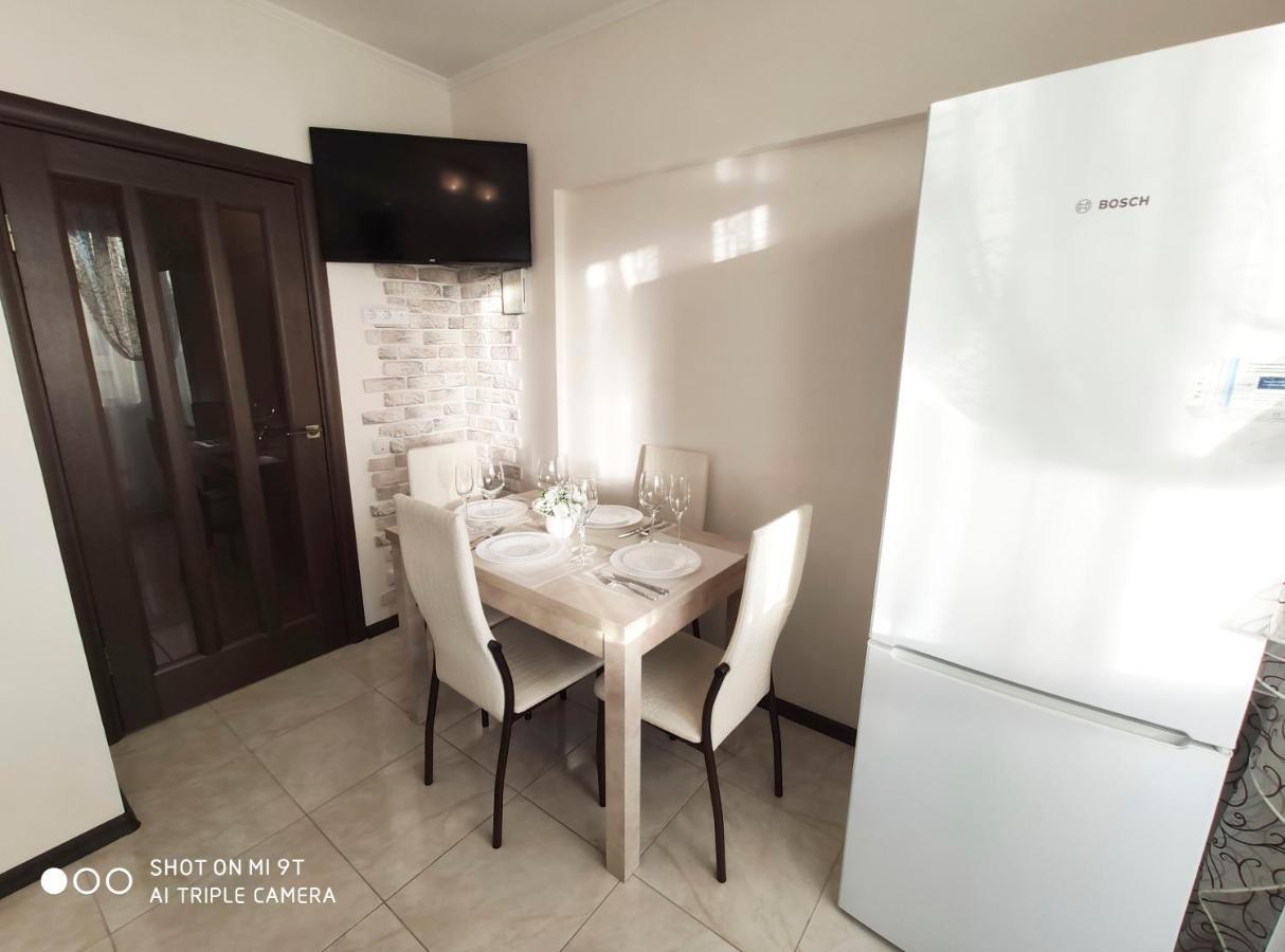 Comfort Apartments - Bright Family Suite Гродно Екстериор снимка